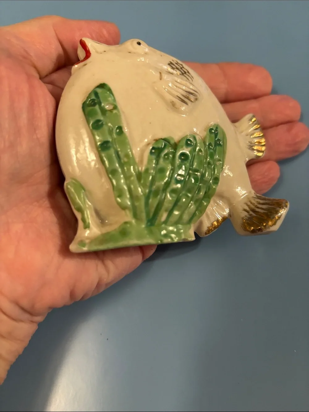 VINTAGE,Ceramic Puffer Fish Figurine - White with Green Accent